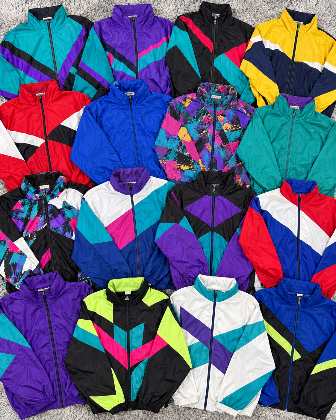 Bala de crazy jackets vintage: cortavientos de colores y estampados (imagen orientativa)